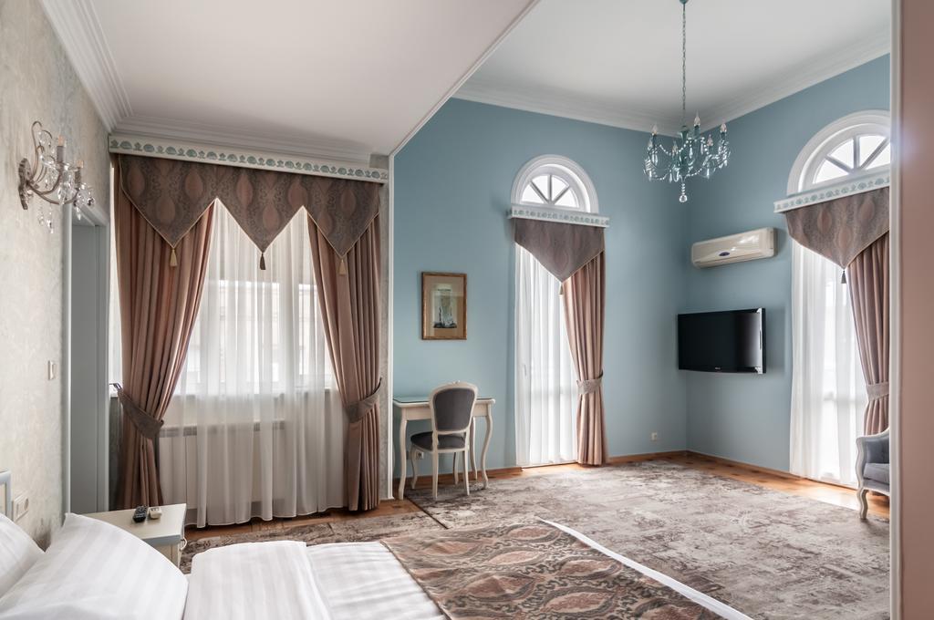 Prestige Palace - Esquisse Hotel تبليسي المظهر الخارجي الصورة