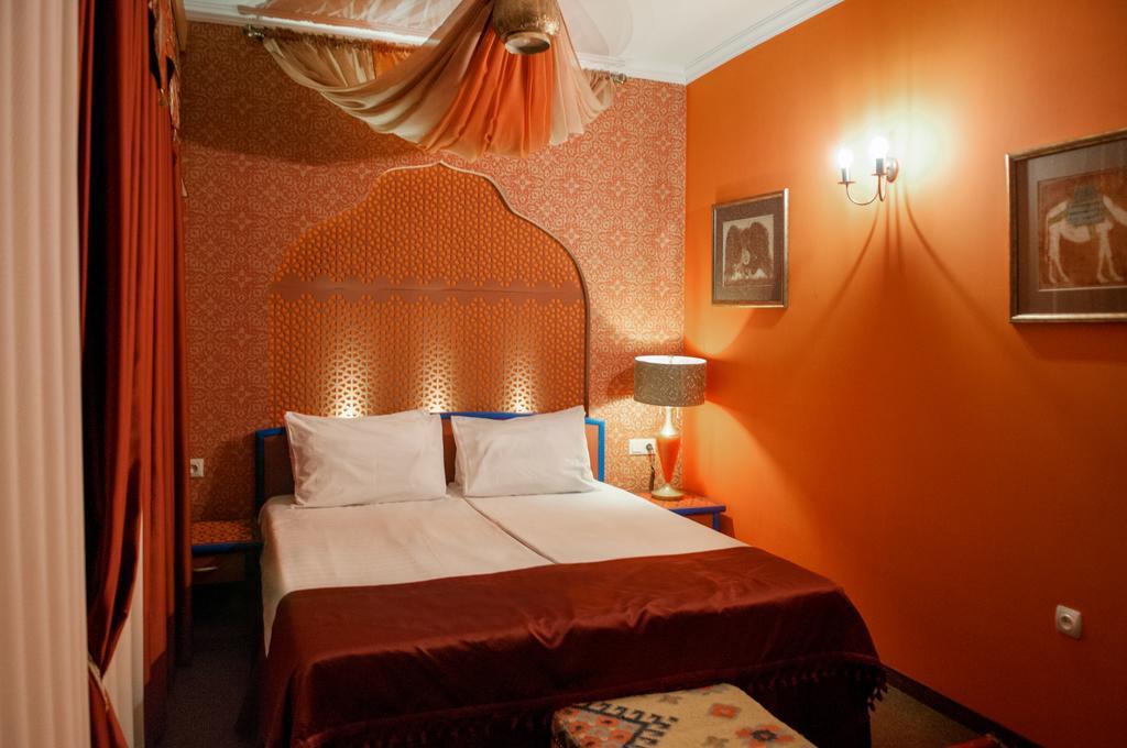 Prestige Palace - Esquisse Hotel تبليسي المظهر الخارجي الصورة
